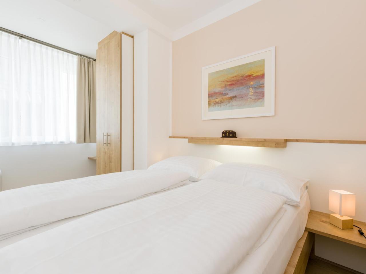 Christian Oper - Contactless Check In Apartment *
