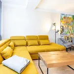 Christian Apartments Oper - Contactless Check In