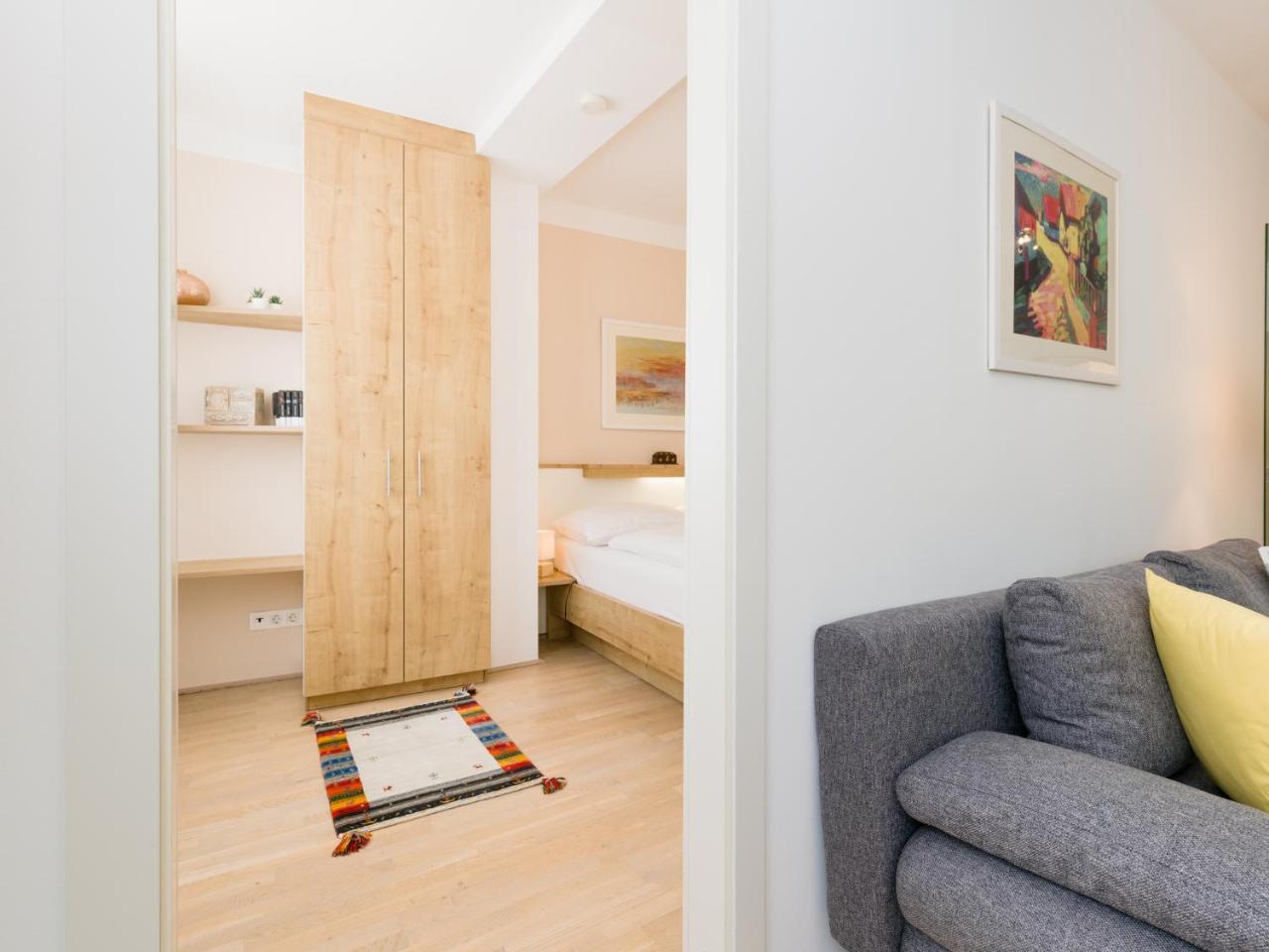 Christian Oper - Contactless Check In Apartamento