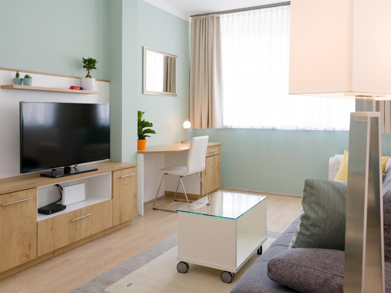 Christian Oper - Contactless Check In Apartamento